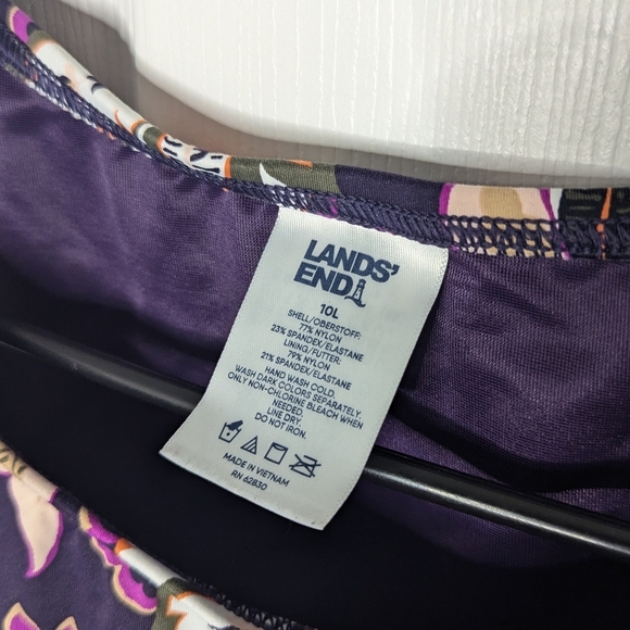 Lands End Womens Swim Top Tankini Purple Tank Floral Bathing Suit Size 10 Long - Picture 2 of 3